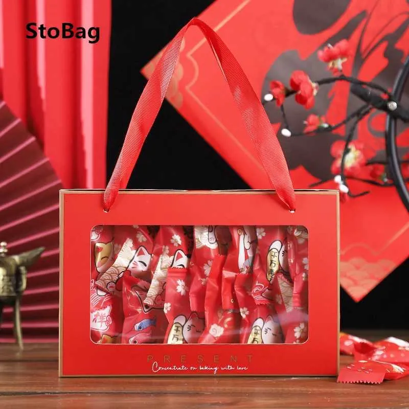 StoBag 10 pz Cina Anno Biscotti Da Forno Scatola di Imballaggio Con Finestra Trasparente Maniglia Rosso Decorazione Regalo Favore di Partito 210602