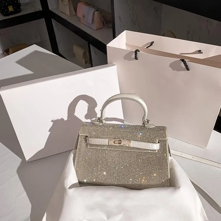 2021 New High Quality luxurys Designers tote Women crystal diamond Handbags Famous Chain Shoulder Bags Crossbody Metallic Soho Bag Disco Bag