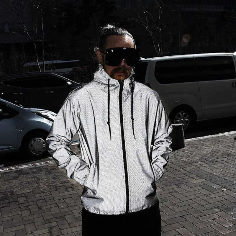 Mężczyzna Night Full Reflectled Windbreaker Mesh Odblaskowy Kurtka Z Kapturem Streetwear Hip Hop Casual Baseball Płaszcze Odblaskowe Odzież X0621