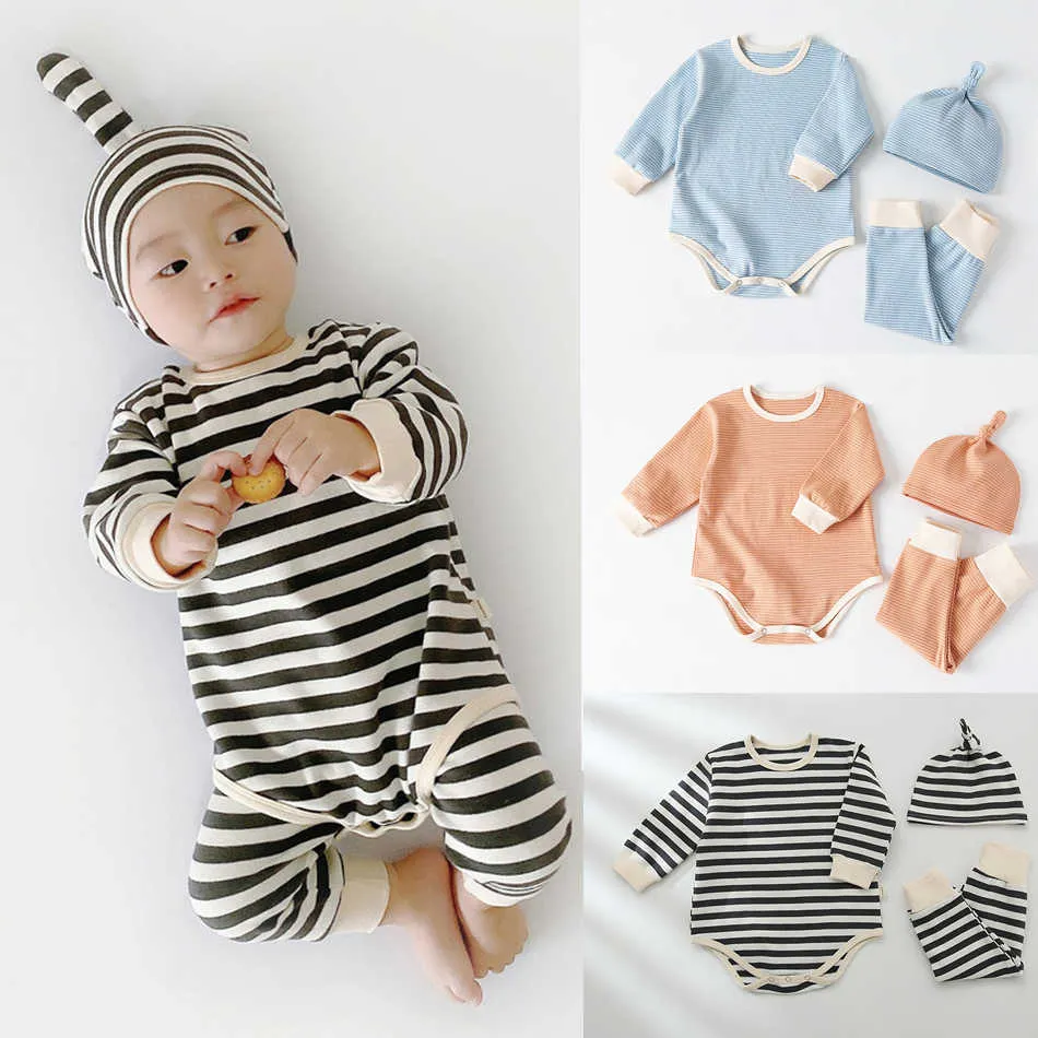 3pcs höst baby pojke tjej kläder uppsättning strippad uppsättning nyfödd baby pojke flicka barn toppar rompers + långa byxor hatt outfit kläder g1023