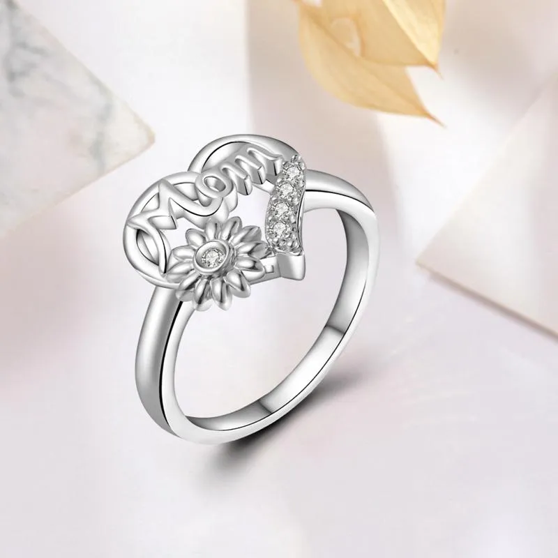 Anneaux de mariage 2021 Fashion Heart Love Mom Stone Ring For Women Jewelry Birthday Mother's Day Gift