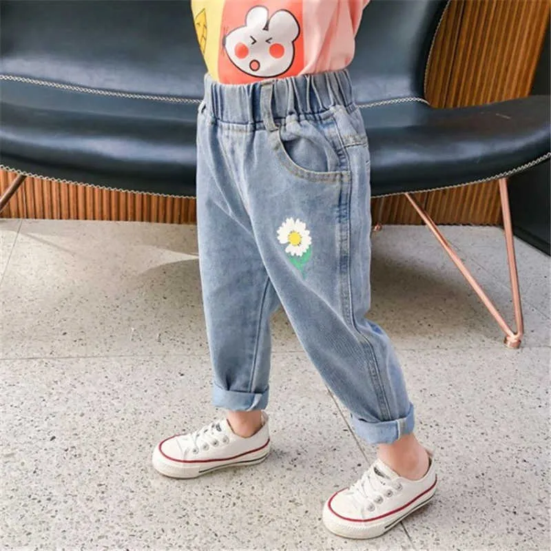 Vår Höst Barn Tecknad Blomma Casual Denim Byxor 2-6 år Unisex Kids All-Match Loose Jeans 210615