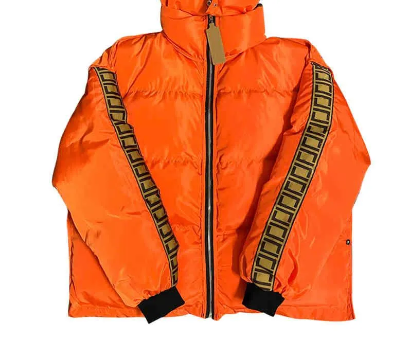 Top Giacche firmate Cappotti da donna Parka da uomo Piumino alla moda Classico con cappuccio Spessa all'aperto Calda Lettera a doppia faccia Indossare Giacche di cotone Entrambi i lati Inverno