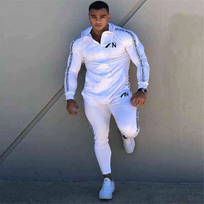 2021新しいスポーツウェアパーカーズパンツセット秋の男性スーツの服をランニングトラックスーツ男性スウェット服男性ジョガーストリートウェア服Y1221