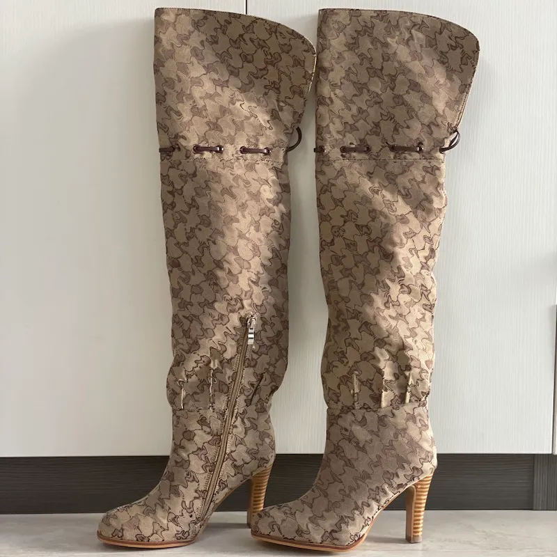 2021 Women`s knee-high Boots Designer Original Shoes High Heel Beige Pink Printed Canvas over the knee Boot Zipper Laces Casual shoe Size 35-42 NO317