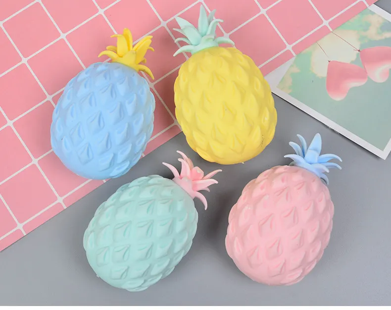 10 cm Leuke grote ananas squeeze speelgoed anti stress druiven bal grappige gadget vent decompressie fidget speelgoed autisme hand pols voor kid kinderen 4 kleuren drukafgifte