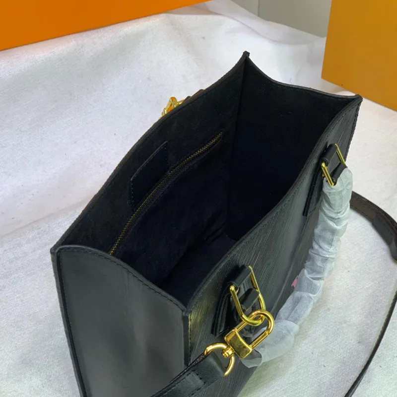 Luxury handbag High-quality retro organ diagonal bag Water ripple vertical Mommy shopping bags A4 size space