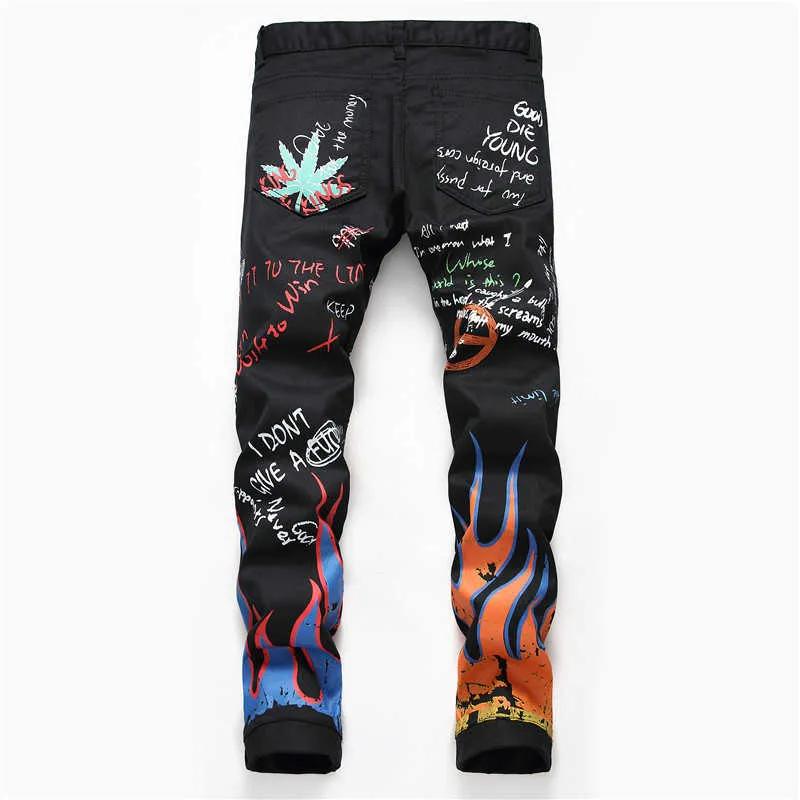 2021 Fashion New Men's Male Letters Flame Printed Jeans Slim Straight Skull Graffiti Colored Painted Stretch Pants X0621272o
