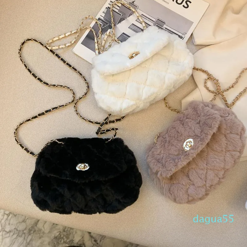 Sacs à bandoulière Fluffy Messenger Plush Soft Women Bag Luxury Cross Body Big Designer Chain Purse