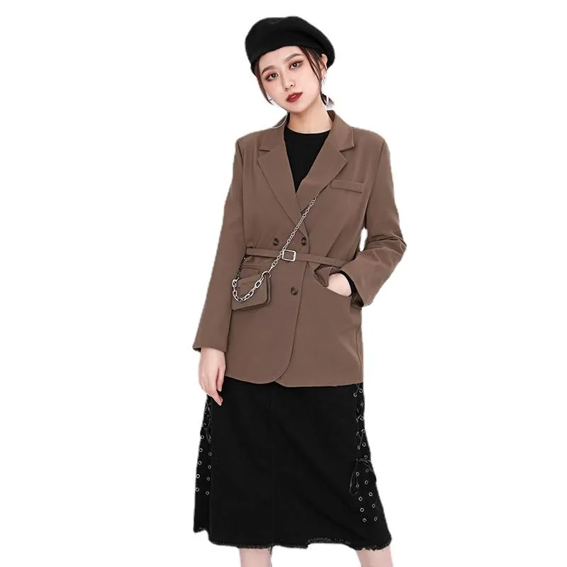 Abiti da donna Blazer Blazer Donne Brown Pocket Pocket Tasca Big Size Risvolto a maniche lunghe Adatto allentato Giacca Moda Moda Molla Primavera Autunno 2021 Blazer