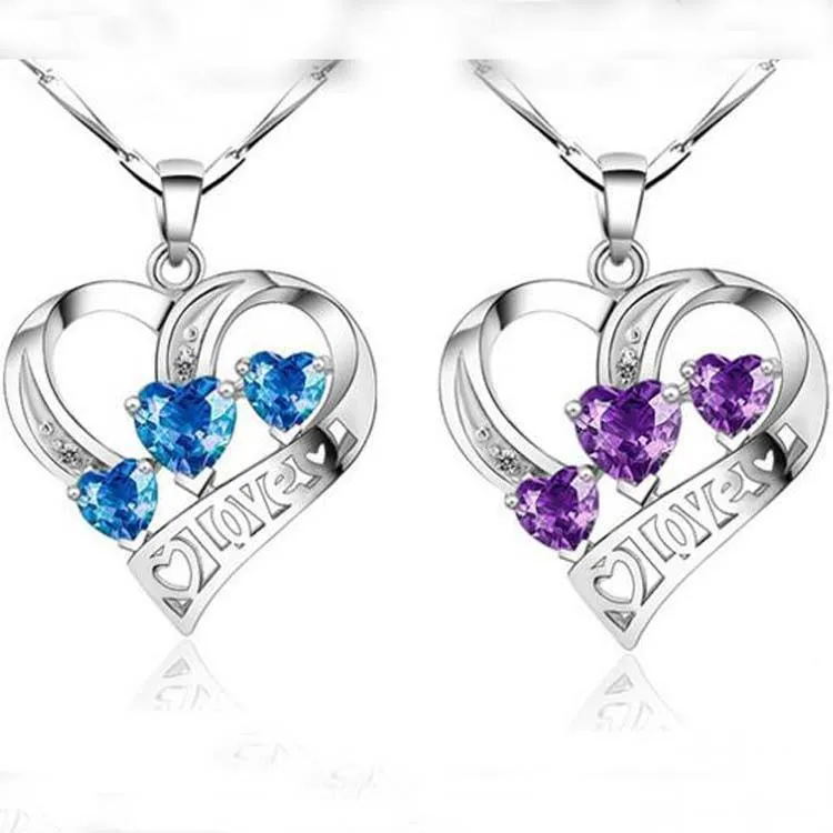 925 Sterling Mode Partihandel Nya Trendiga Halsband Silver Charms Love Hollow Heart Shaped Crystal Pendants Smycken