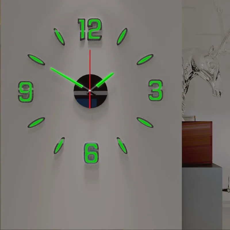 Lumineux DIY Horloge Maison Simplicité Silencieux Mode Horloge Murale Salon Creative Stickers Muraux Chambre Horloge Murale 210310