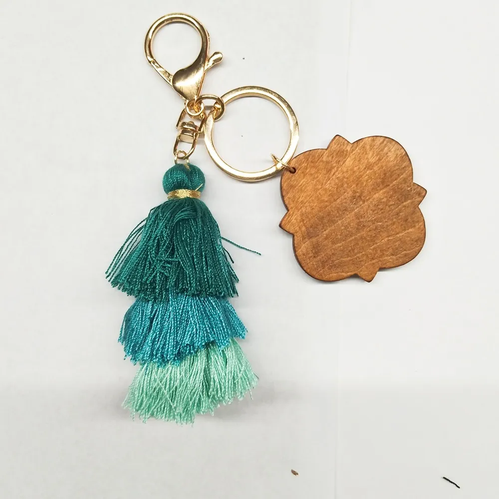 Personalized Wooden Keychain Party Favor Three-layer Cotton Tassel and Four-leaf Clover Wood Chip Pendant Key Ring Multicolor