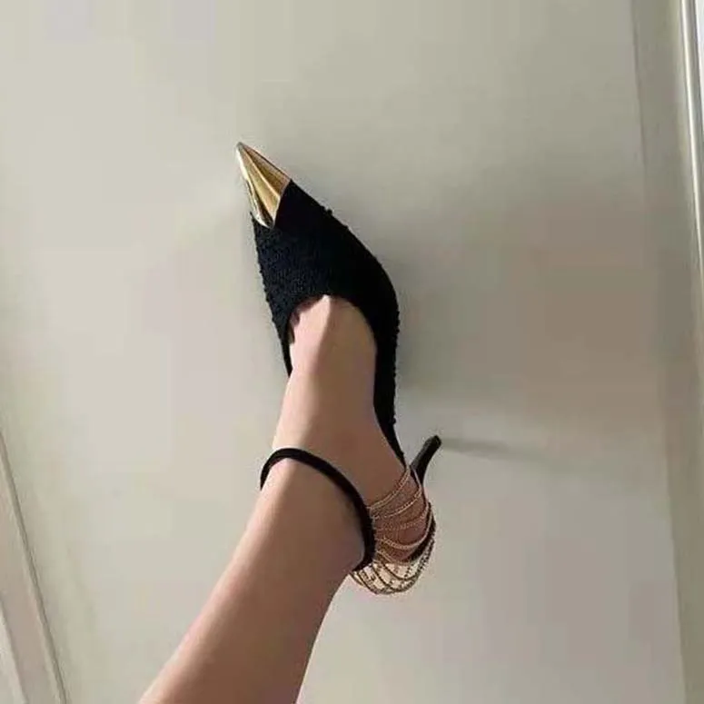 Designer fashion womens high-heeled dress shoes sexy pointed toe metal chain on the back of the shoe show luxurious and aristocratic temperament