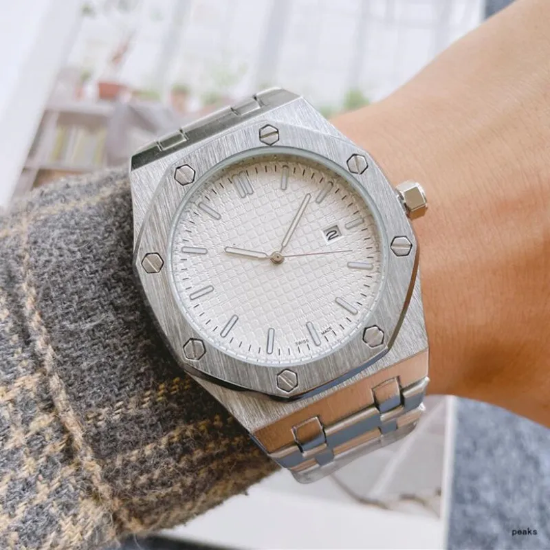 Mens Stainless Steel Rose Gold Quartz Watch Luxury Fashion Mens Stainless Steel Rose Gold Quartz Watch Luxury Fashion