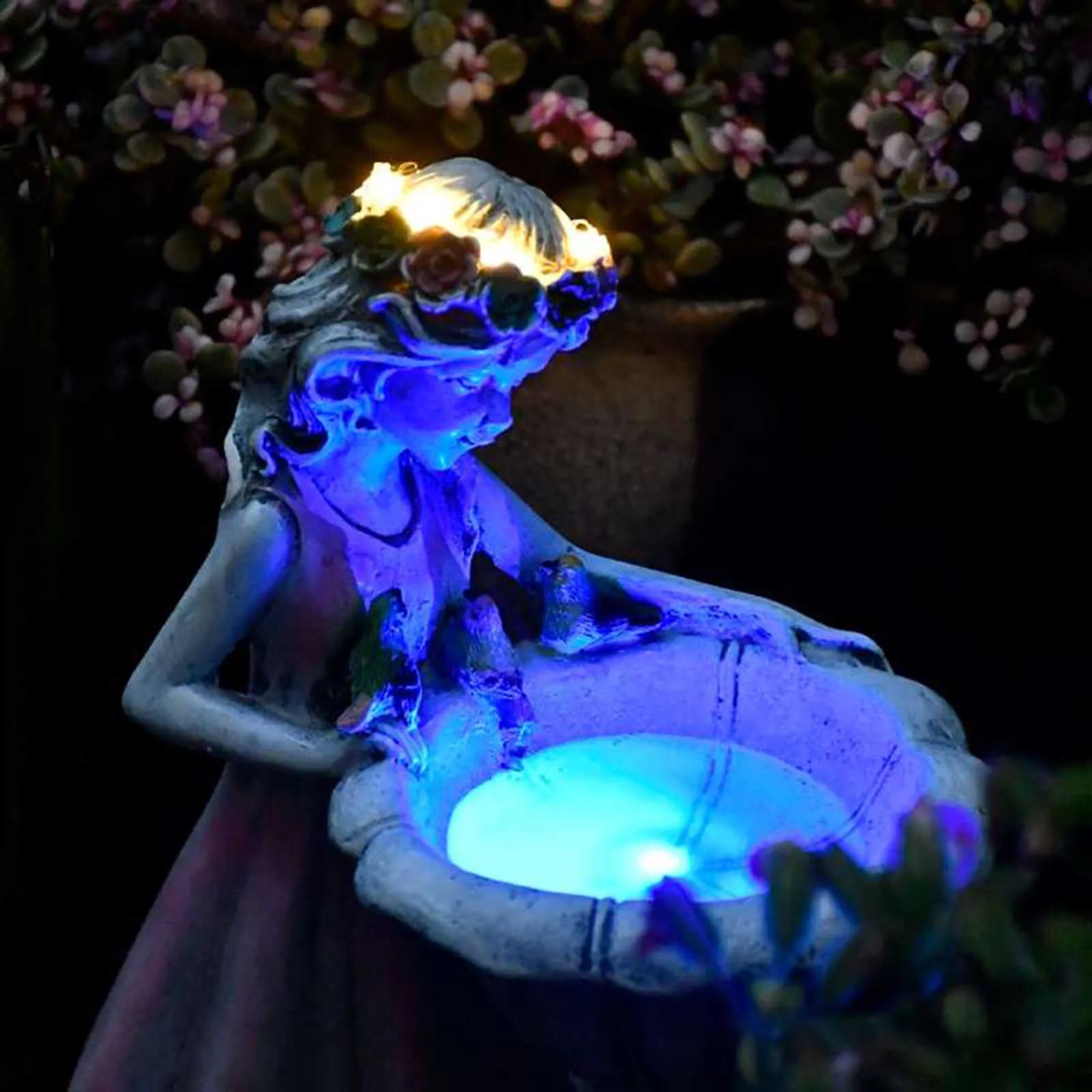 Flower Fairy Solar Decoratie Hars Tuinbeeld Solar Light Glow in the Dark Yard Outdoor Sculptuur Engel Figuur Tuin Decor Q0811