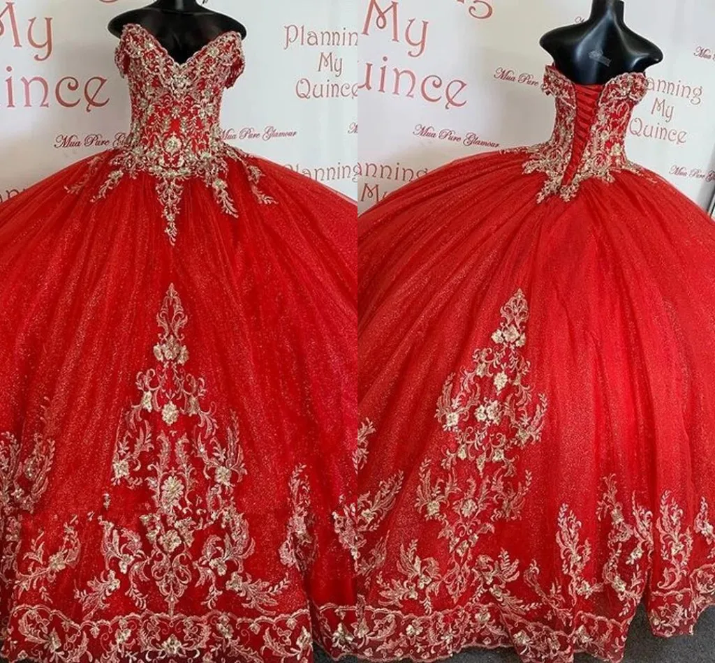 2022 vestido de baile inchado quinceanera vestido princesa ouro bordado baile frisado doce 16 vestir ombro mangas curtas tule