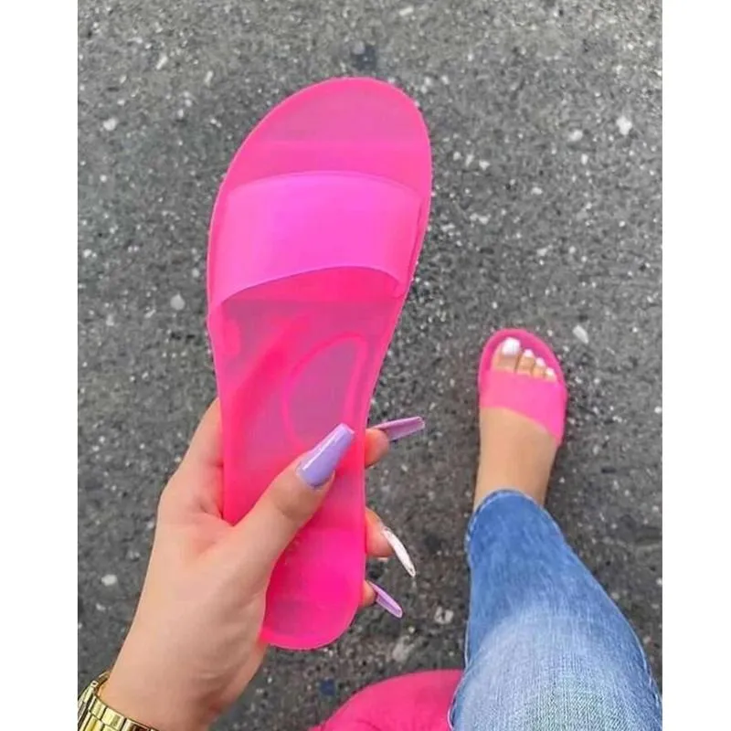 Pantoufles femmes Transparent gelée chaussures dames rose diapositives femmes solide toboggan plat extérieur plage 2021 été D30