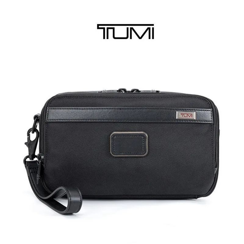 Buy Tumi Deep Plum Voyageur Medium Wallet for Women Online @ Tata CLiQ  Luxury