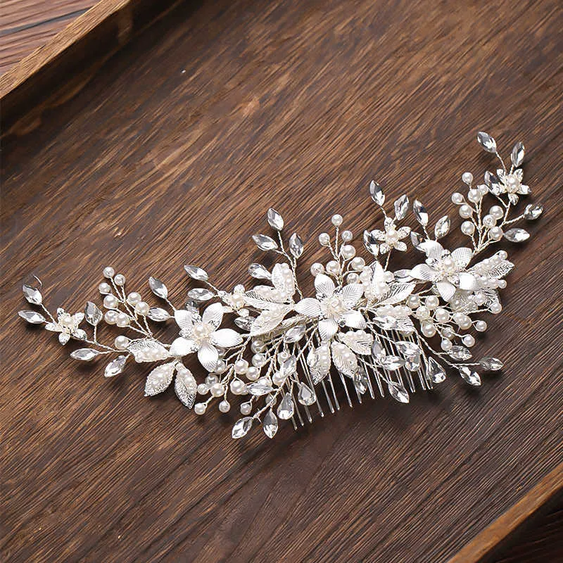 Silver Color Flower Pearl Hair Grzebień Kierowniczy Akcesoria Ślubne Dla Kobiet Bride Tiara Biżuteria 210616