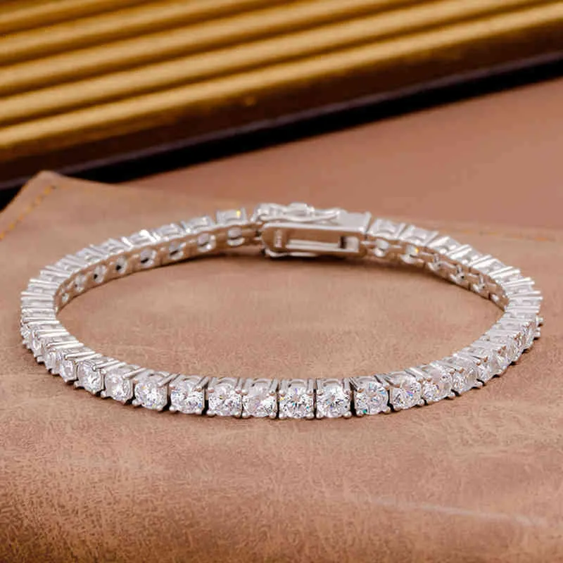 925 Sterling Silver Chain Charm 4mm Full 5A Zircon Diamonds Luxury Brand Armband för män Kvinnor Bröllopsfest Fin smyckengåva