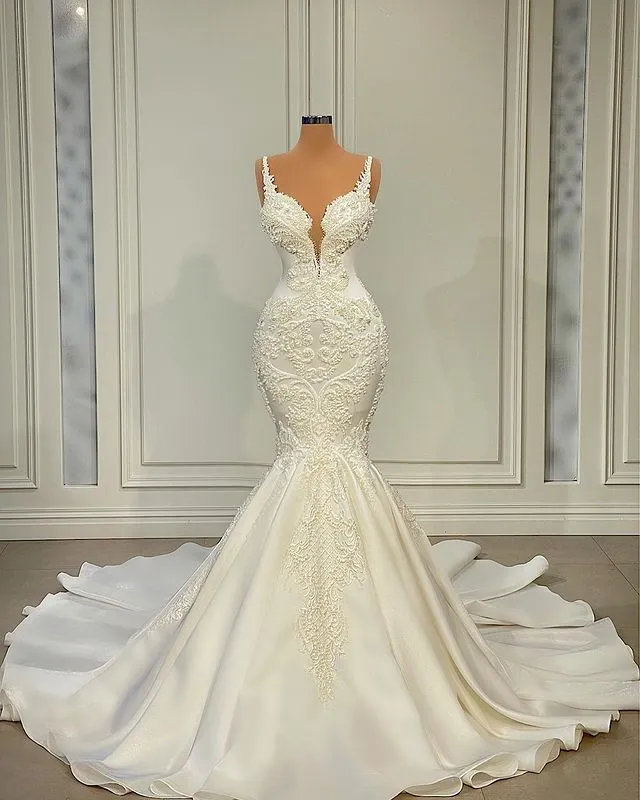 Plus Size Arabic Mermaid Wedding Dress with Spaghetti Straps, Lace and Beading - 2022 Collection (ZJ334)