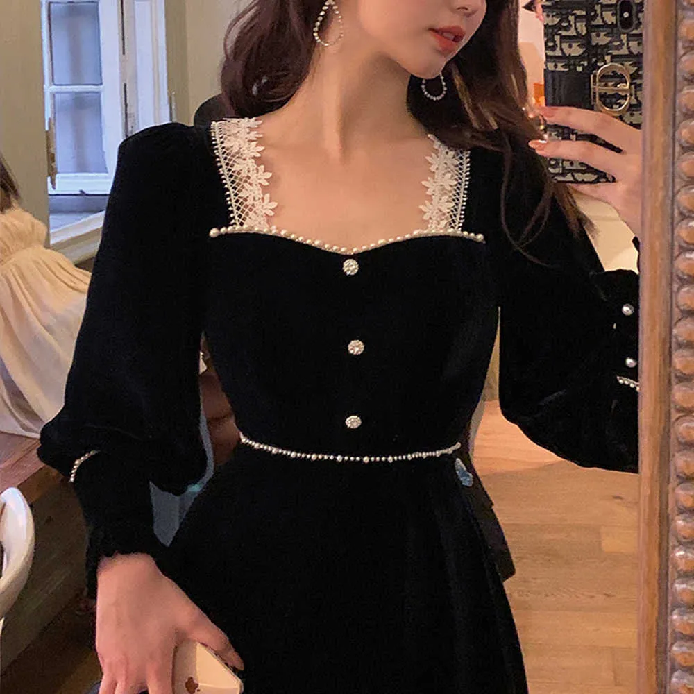 Французский бархатный длинный рукав черное платье ретро кружева женщин квадратный воротник дизайнер зима леди вечеринка Goth 210604