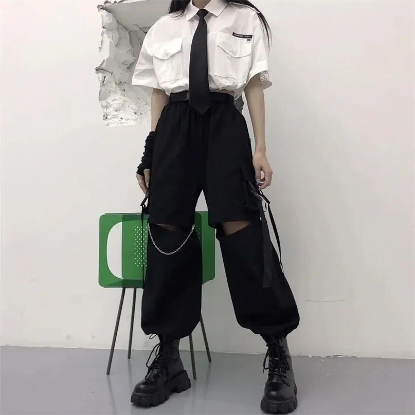 Houzhou Gothic Streetwear 여성의화물 바지 체인 펑크 테크웨어 블랙 특대 한국 패션 와이드 다리 바지 Alt 220209
