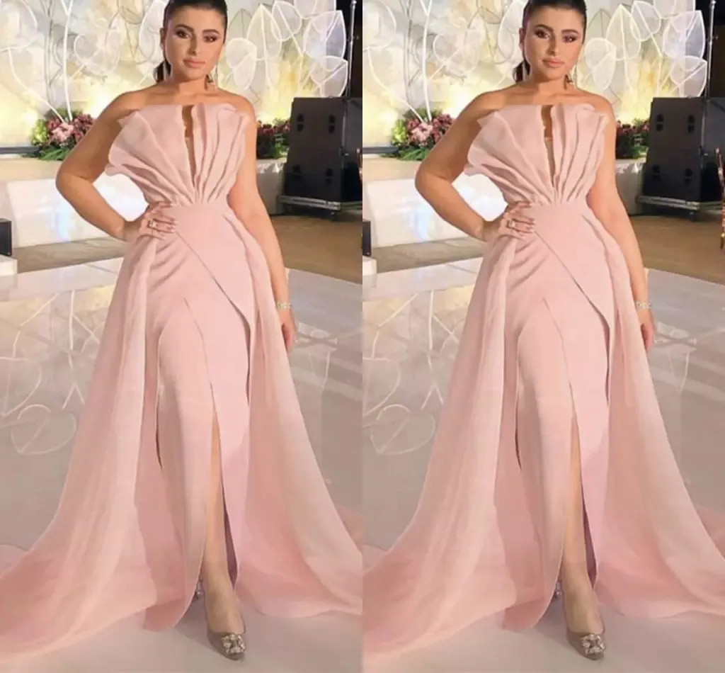 Różowe szyfonowe sukienki wieczorowe bez ramiączki projektant bez rękawów 2022 Ruffles PROM PREGE SUNTER ZAKOŃCZONY PRZEKŁADNI SLIT PLUS SIZE FORMAL OCN Wear Vestidos 403 403