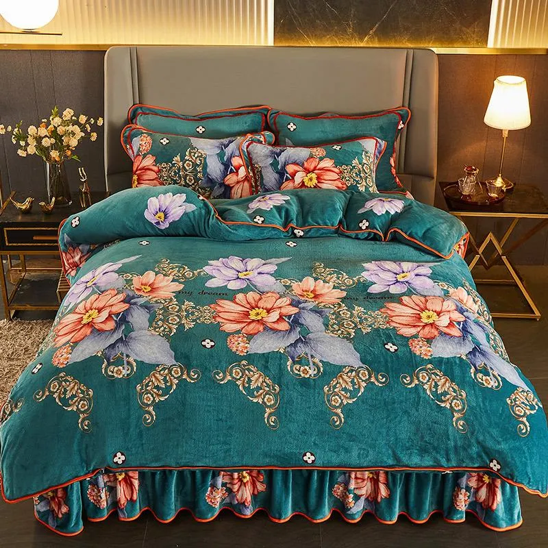 Bedding Sets Milk Velvet Flannel Thickened Super Soft Warm Plant Flower Printing Kit Single Double King Household 220x240 4PCS