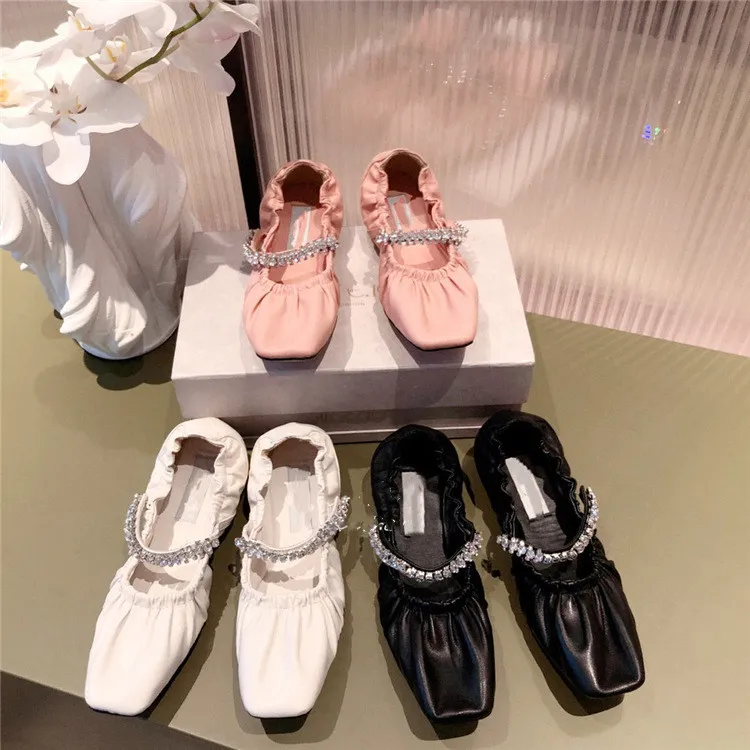 Мода - горный хрусталь квадратные сандалии балета Мэри Джейн плоский мягкий женская обувь Французская сандал обнаженные белые черные женские летние пятки