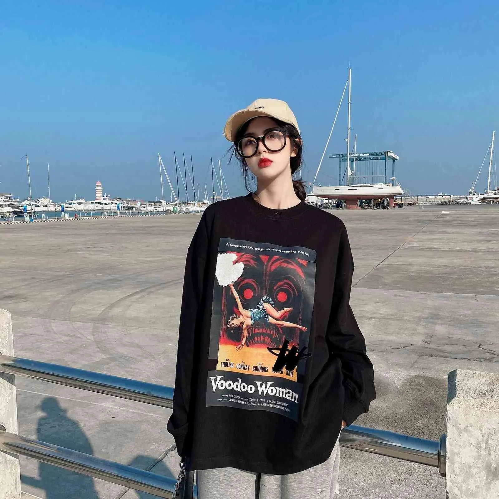 We11done bruxa filme cartaz impresso longo t-shirt mulheres manga bunda cobrindo welldone fino suéter