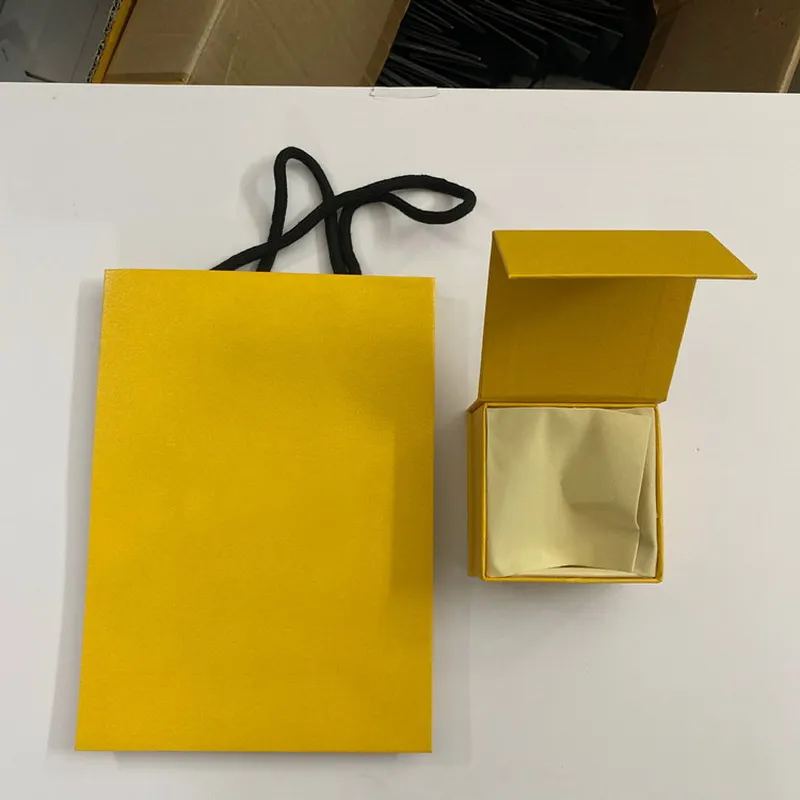 Europe America Designer Jewelry Sets Boxes Yellow F Letter Necklaces Bracelets Earrings Ring Sets Box Dust Bag Gift Bags