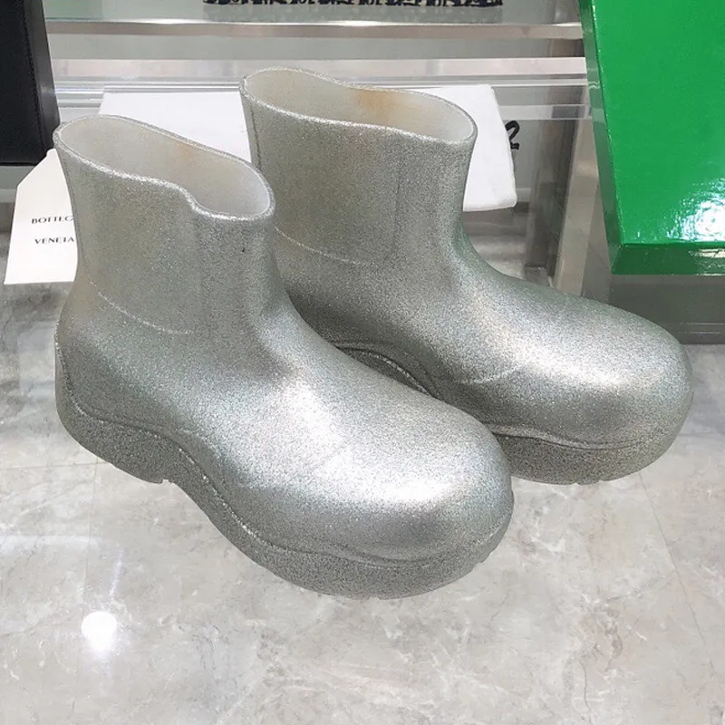 designer Short boots casual shoes candy color Rainboots 2021 PVC Naked Green Women puddle waterproof platform rubber loafers female Fashion Boot