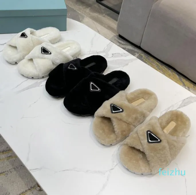 2021 designer femmes hiver en peluche pantoufles intérieur hotle chaussures chaud fourrure de renard pour diapositives tongs TOP qualité taille 35-40 avec boîte