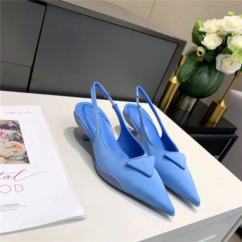 2021 Spring Summer Women Sandal Nylon Gabardine Slingback Pumps Screen-printed Comma Heels Slides Sandals Pointy Shape Sporty Style Loafers