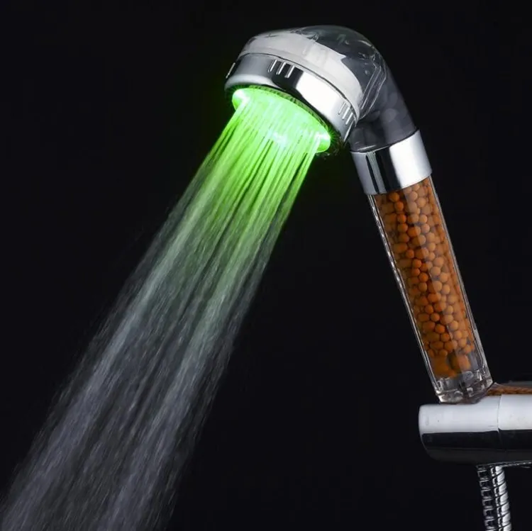 LEDバスルームのシャワーヘッドスプリンクラーホテルホームバスルーム用品カラフルな雰囲気デコレーションライトSea T2I53071