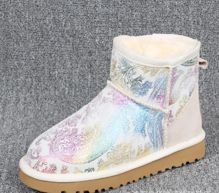 Hot AUS Novel 5854 women short snow boots painting Graffiti keep warm boot Sheepskin Cowskin Genuine Leather Waterproof Plush boots with dustbag card U5854
