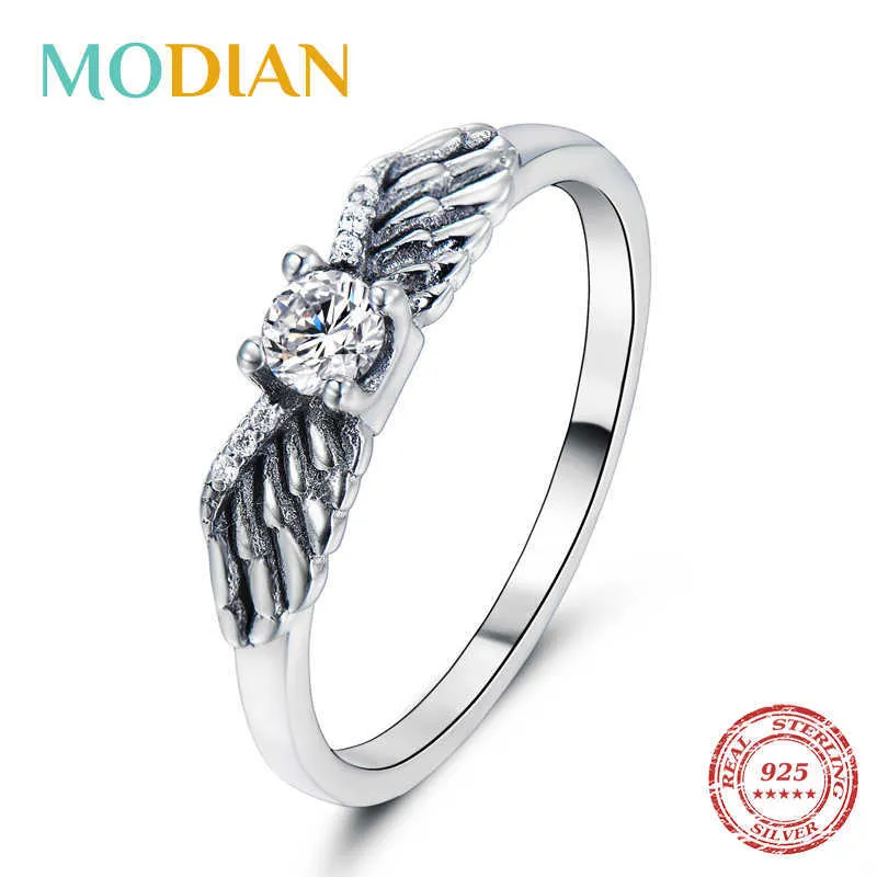 Real 925 Sterling Silver Flying Angel Wings Clear CZ Finger Ringar för Kvinnor Mode Unik Design Smycken Bijoux 210707