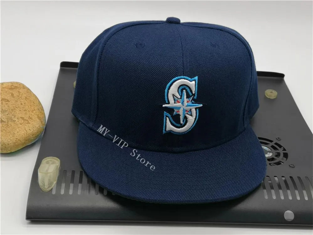 2021 Seattle Fitted Caps Mode Brief S Größe Hüte Baseball Caps Erwachsene Flache Spitze Für Männer Frauen Voll Geschlossen blau Farbe