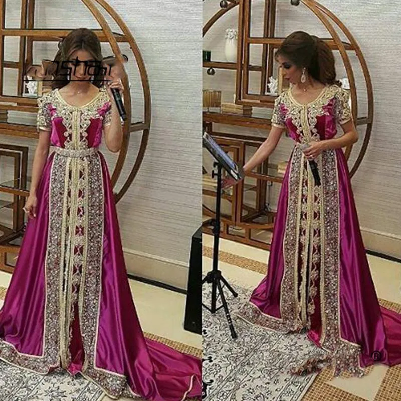 Luxury Beaded Marockan Kaftan Dubai Evening Klänningar Långärmad Guld Lace Appliqued Saudiarabiska Muslim Formell Party Gowns Plus Storlek Prom Dress Abaya Caftan 2022