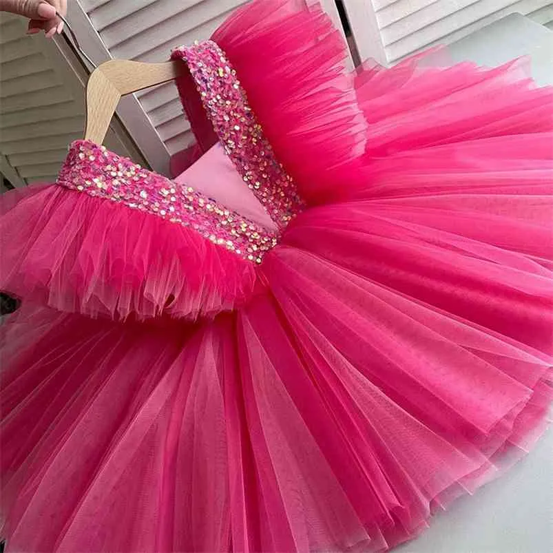 Bröllopsfödelsedagsklänningar för tjejer 3-8 år Elegant Party Sequins Tutu Chopening Gown Kids Barn Formell Pageant Kläder 210726