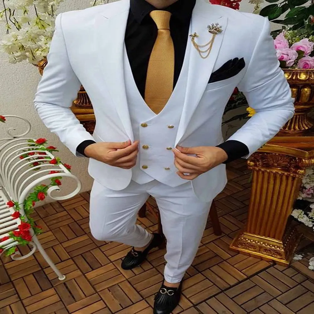 Vit tre bitar brudgum tuxedos stilig kappa byxa väst satin mens kostym för bröllop 2022 slim peaky blinders pojkvän bär groombride män passar