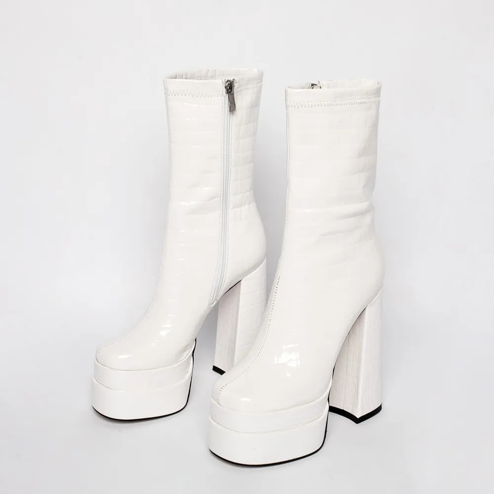 2021 women`s autumn and winter short boots new high-heeled shoes sexy high-heeled round head zipper