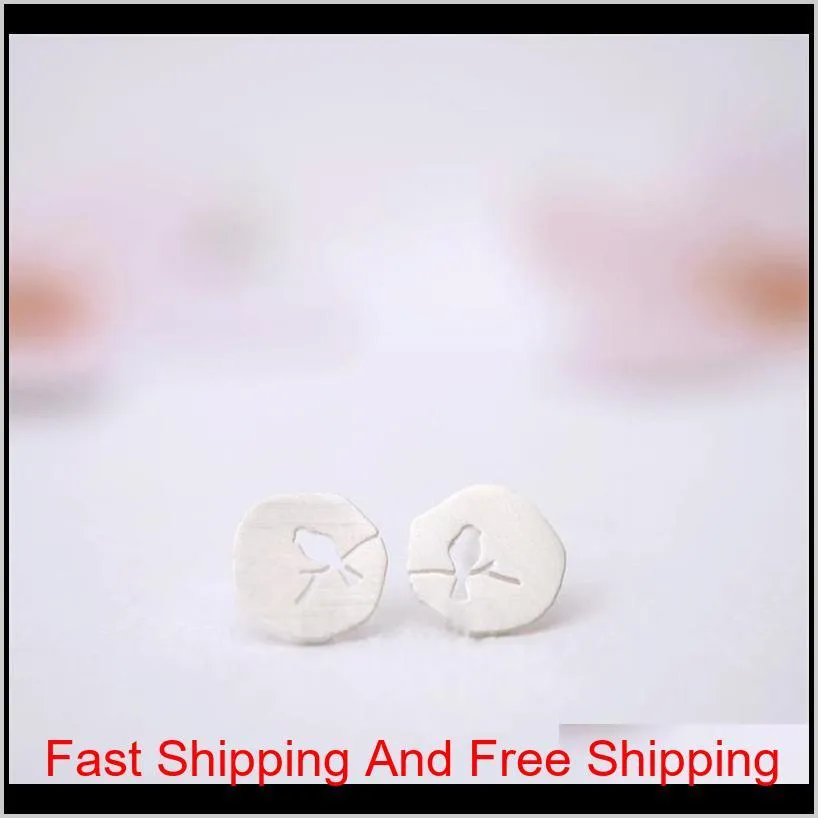 fashion circle stud earrings hollow out bird creativechinese style design gold silver rose three color optional suitable for men and