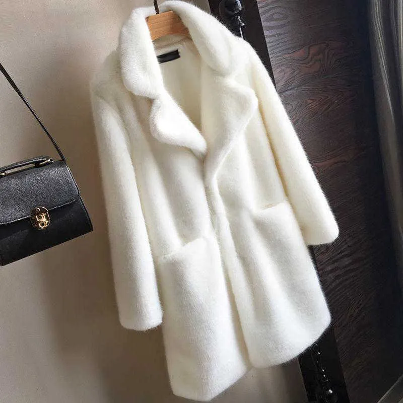 Kvinnor Mink Faux Fur Coat Solid Kvinna Slå ner Krage Vinter Varm Fake Fur Lady Coat Casual Tjock Varm Loose Long Jacket 2020 Y0829