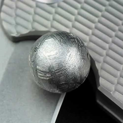 100% Genuine Natural Gibeon Iron Meteorite Moldavite Loose Round Beads Rose Silver 7mm One Bead AAAAA (5)