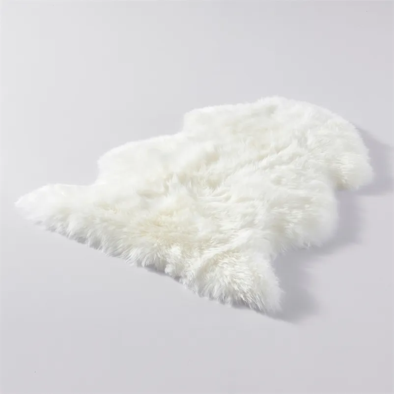 1p自然なシープスキンラグ純正ウール敷物ホワイトベッドルグスとカーペット羊の肌チェアベッドソファー厚い毛布ベイビー210626