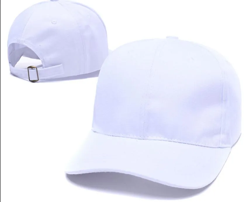 2021 Tasarımcı Erkek Beyzbol Kapaklar moda rahat Şapkalar Altın İşlemeli kemik Erkekler Kadınlar casquette güneş snapback Şapka gorras Spor Kap