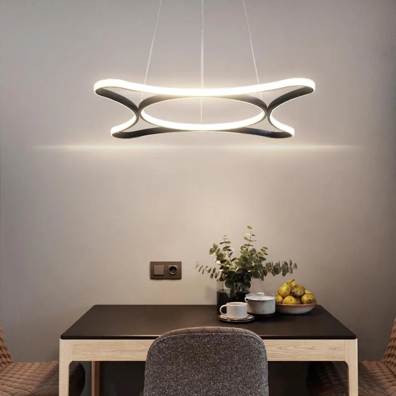 Lampes suspendues nordique Simple individuel créatif lumière LED moderne chaud décor à la maison Art lampe suspendue salle à manger/salon Bar salle de bain café